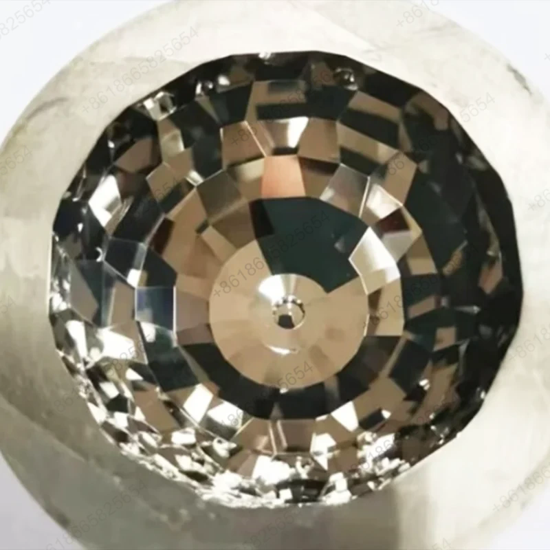 Come la lavorazione micro CNC trasforma la produzione di precisione